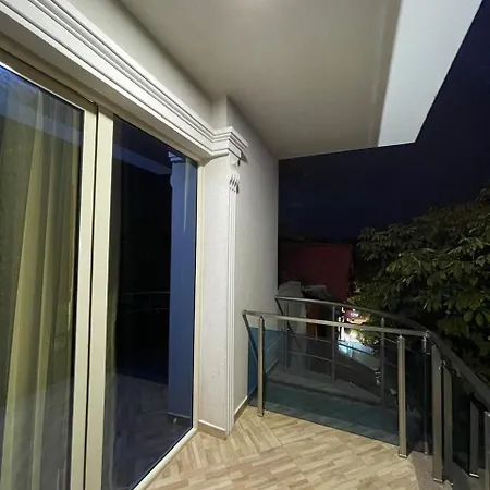 Milano Hotell Tirana