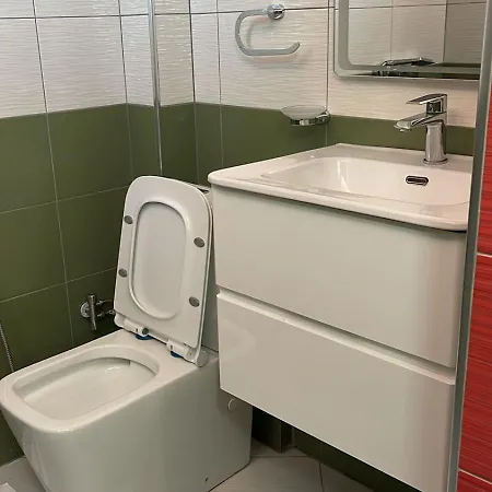 Milano Hotell Tirana